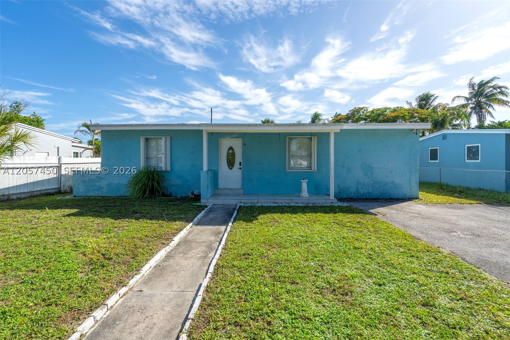 1207 Chateau Park Dr — photo