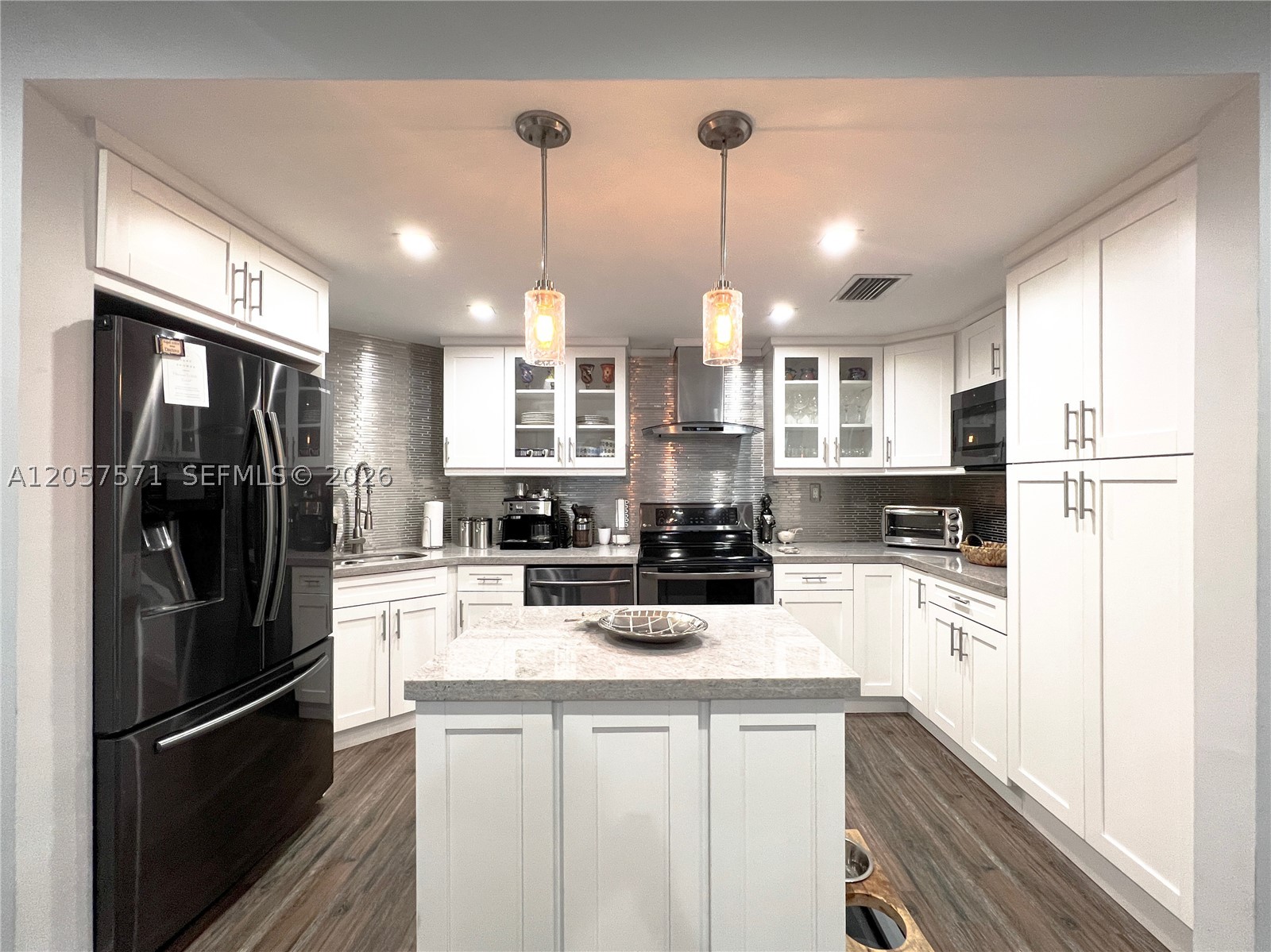 1408 Brickell Bay Dr 212 — photo
