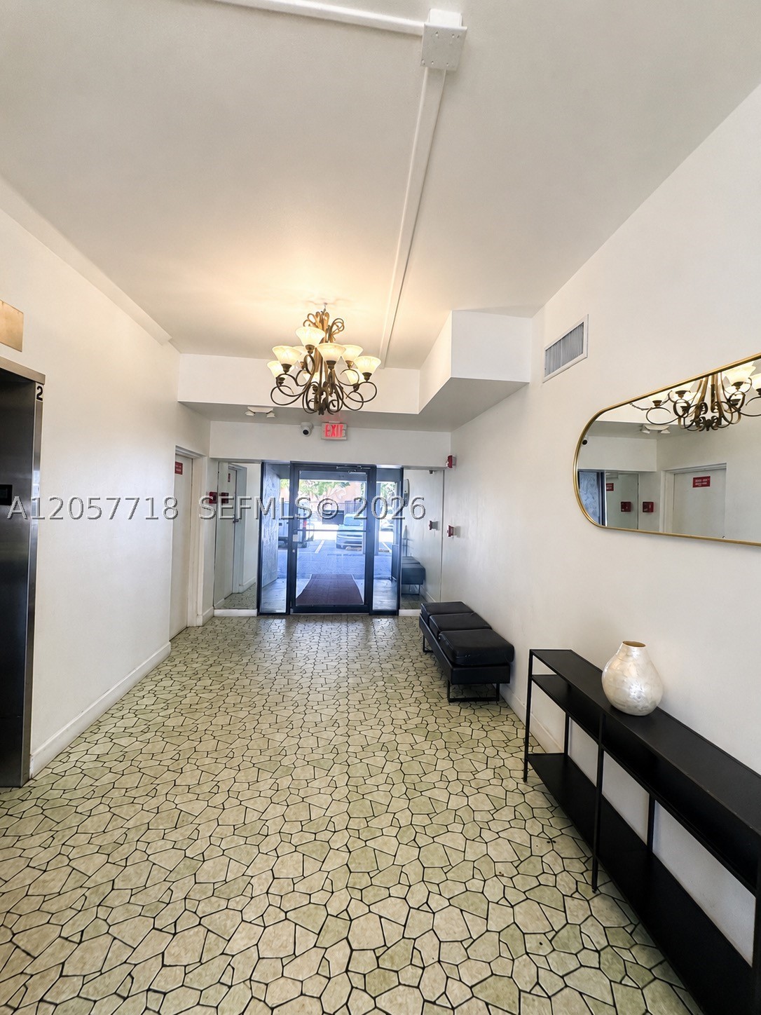 1465 NE 123rd St 609 — photo