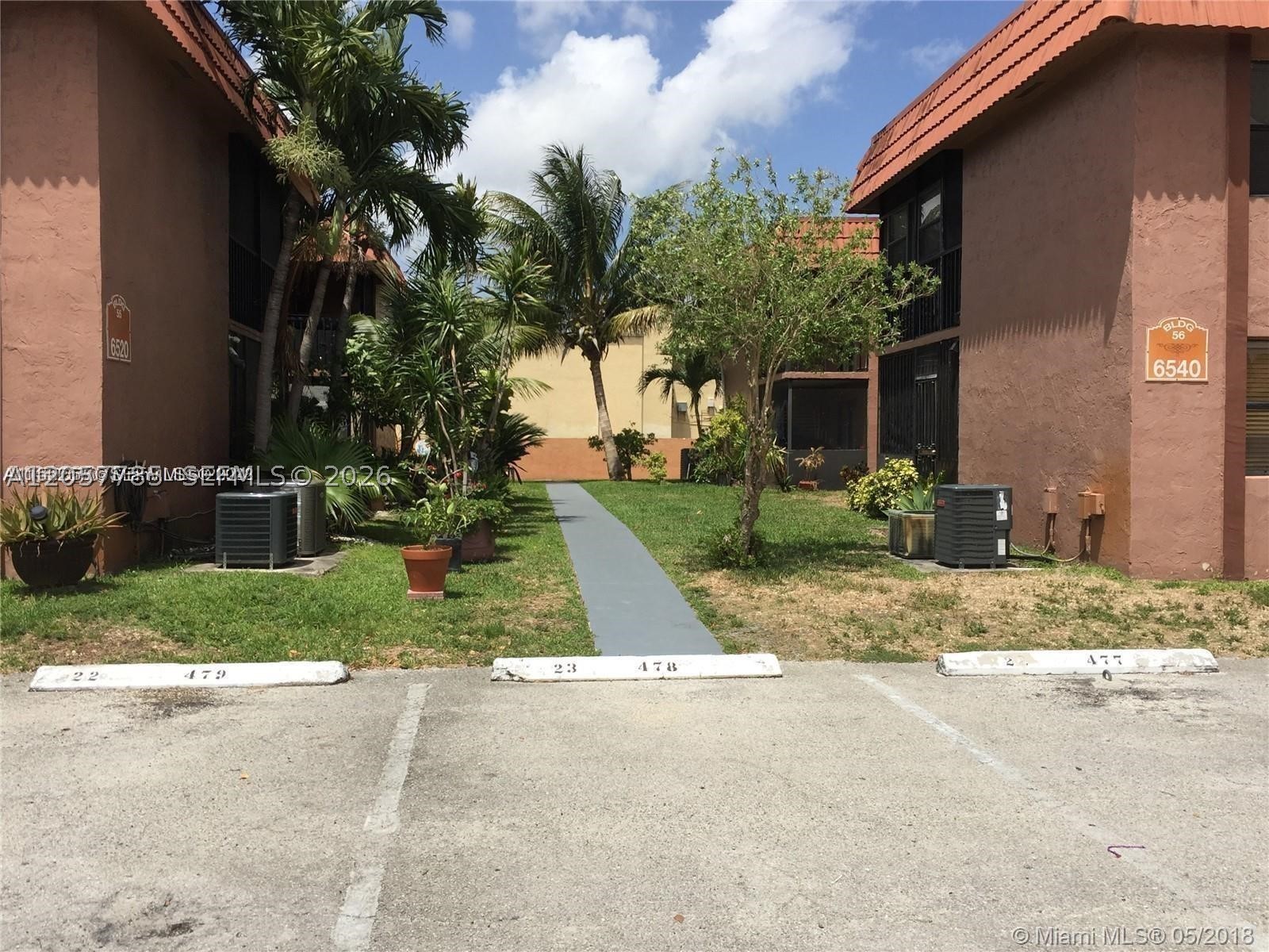 6540 W 27th Ct 56-22 — photo