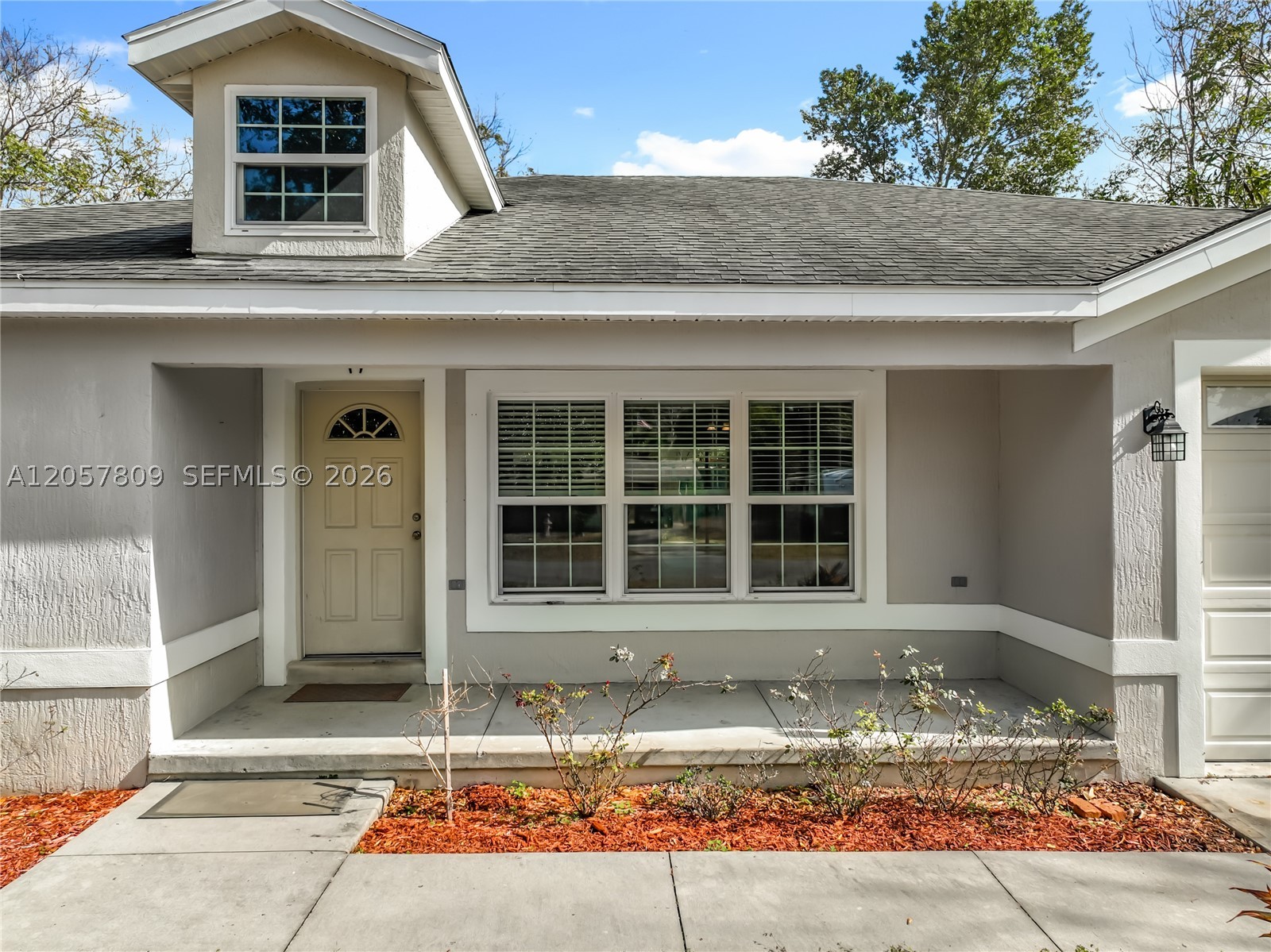 608 Masters Ave — photo