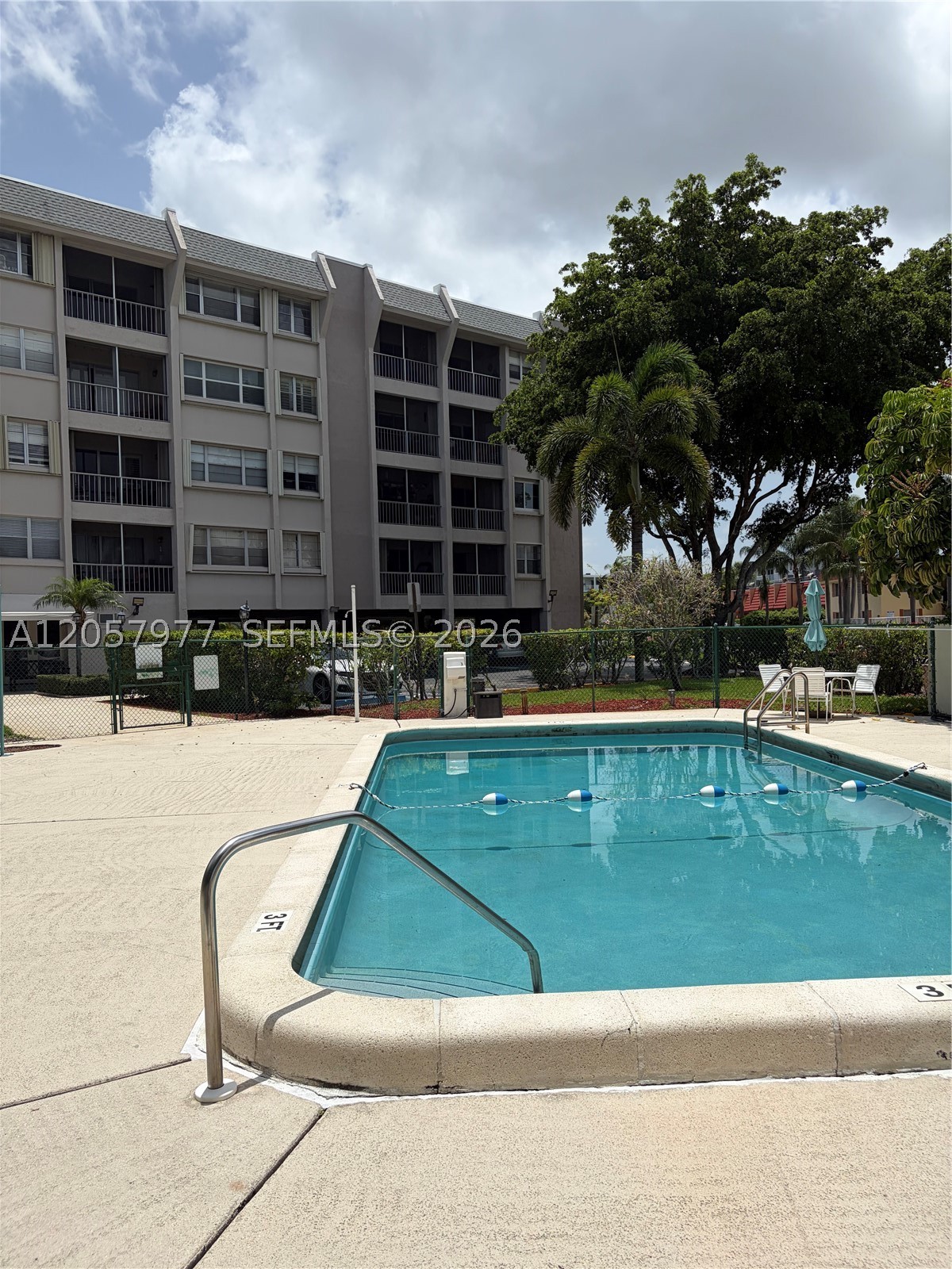505 Spencer Dr 315 — photo
