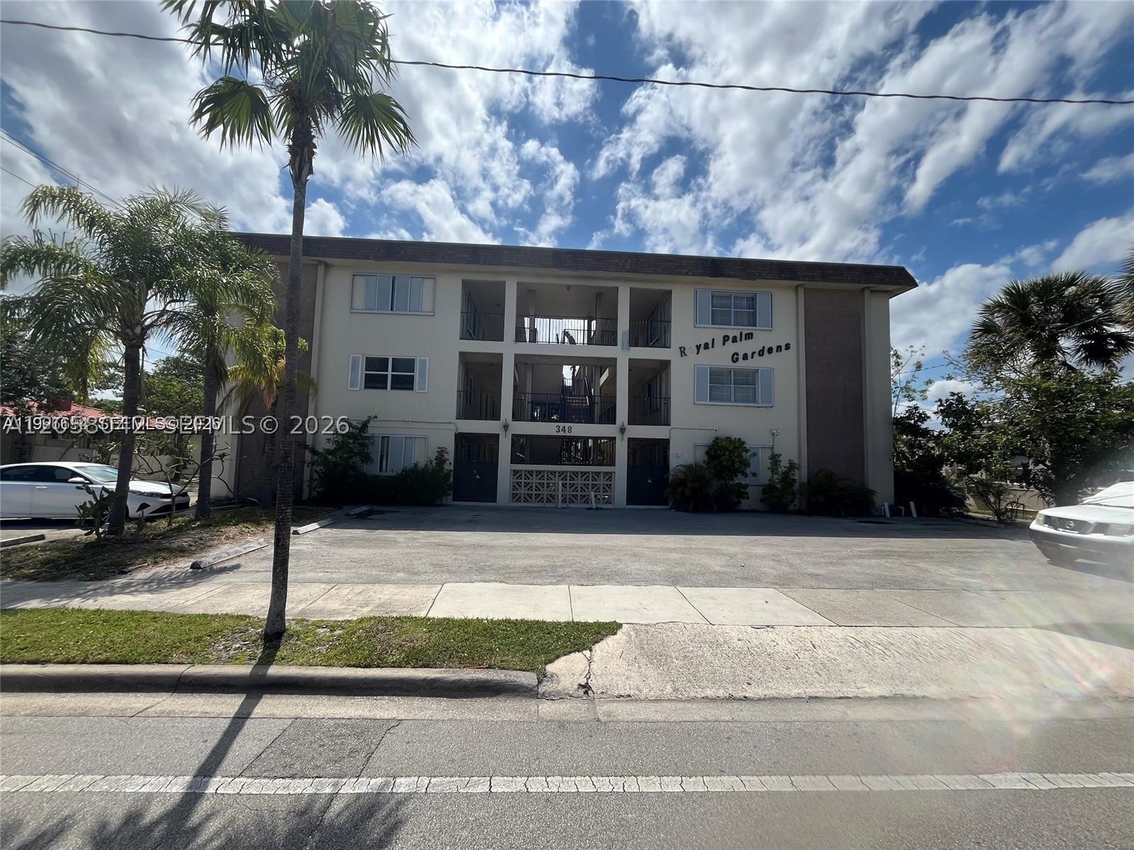 348 S Federal Hwy 24 — photo