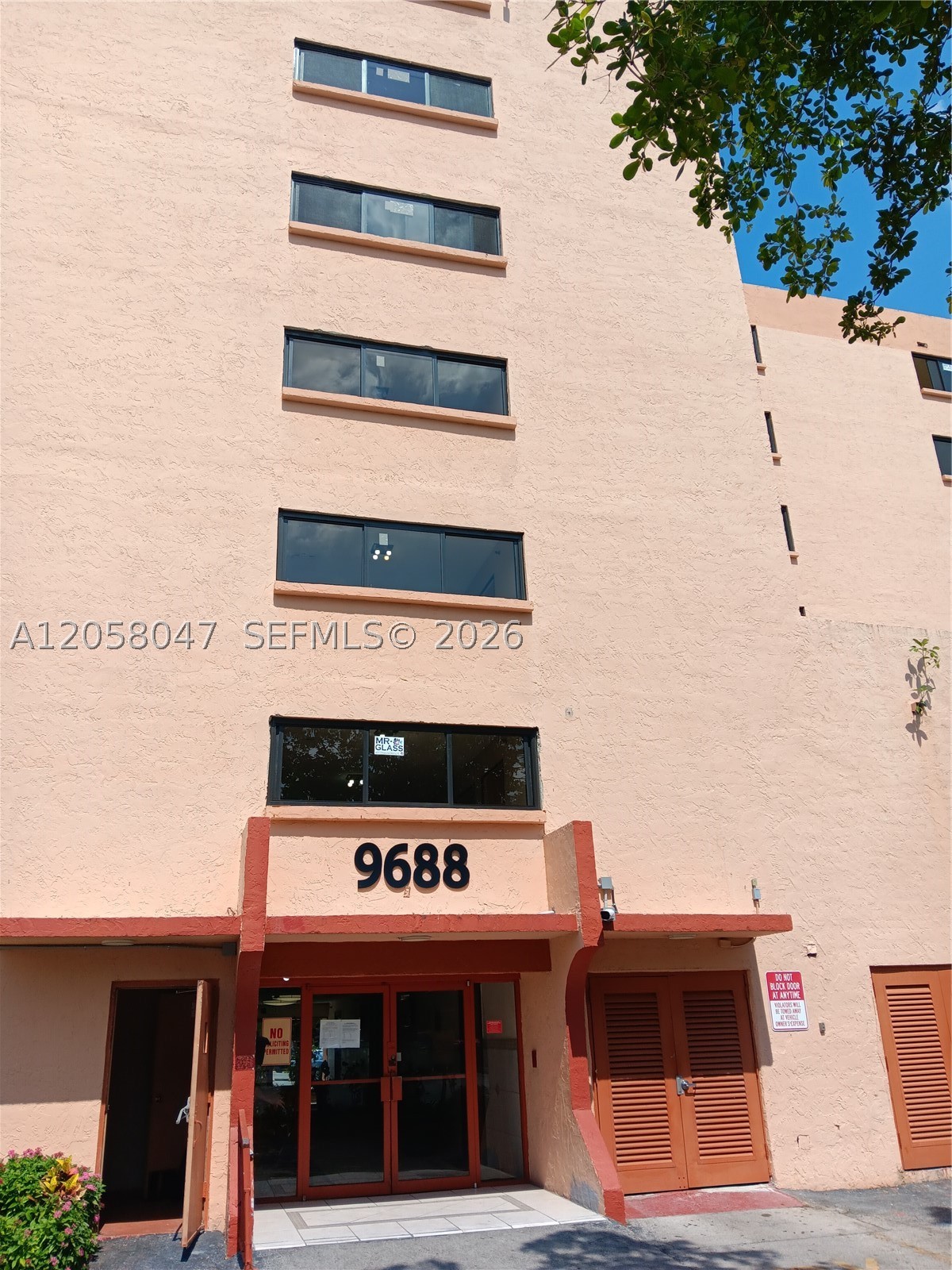 9688 Fontainebleau Blvd 502 — photo