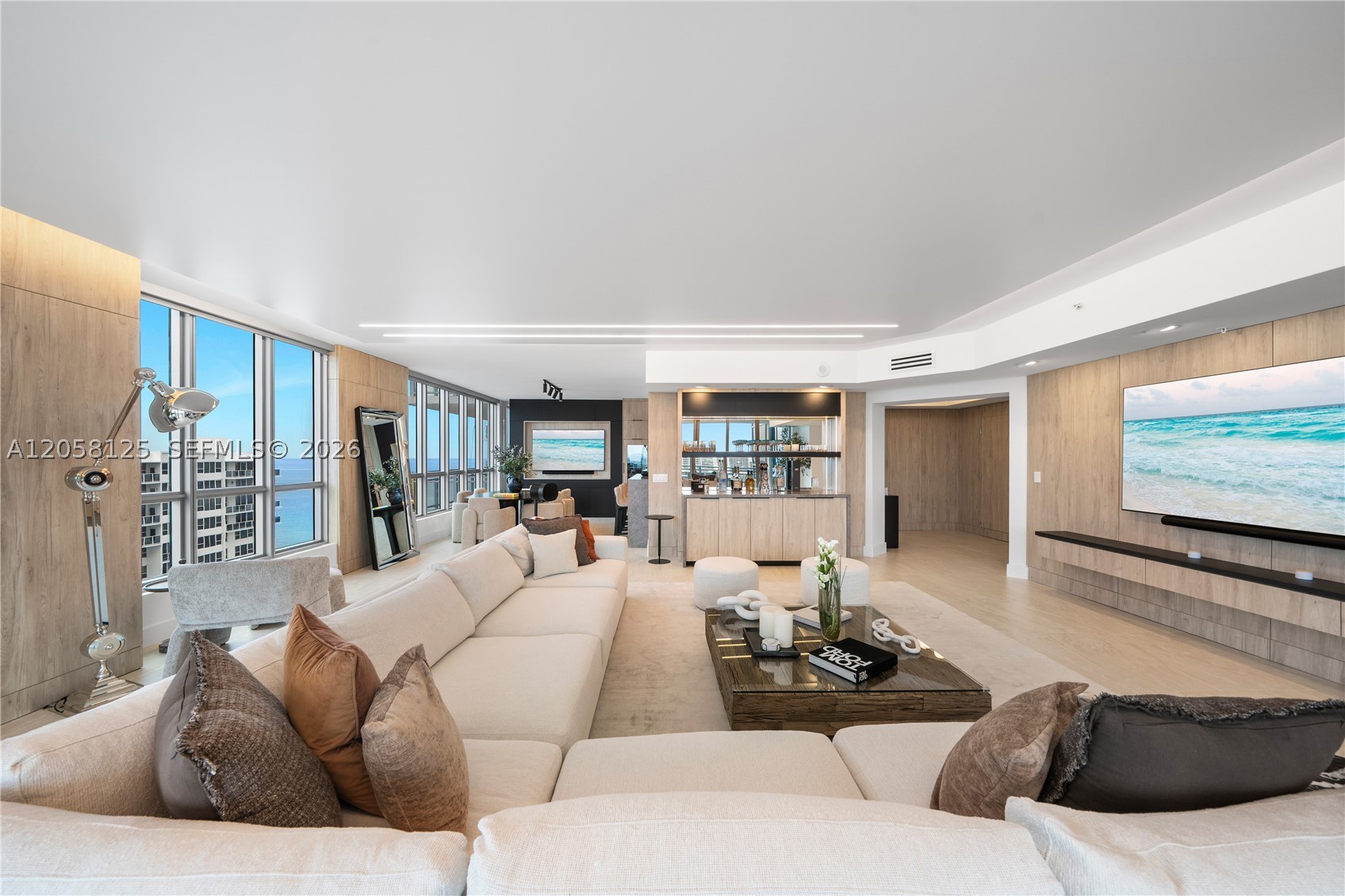 3535 S Ocean Dr 1506 — photo