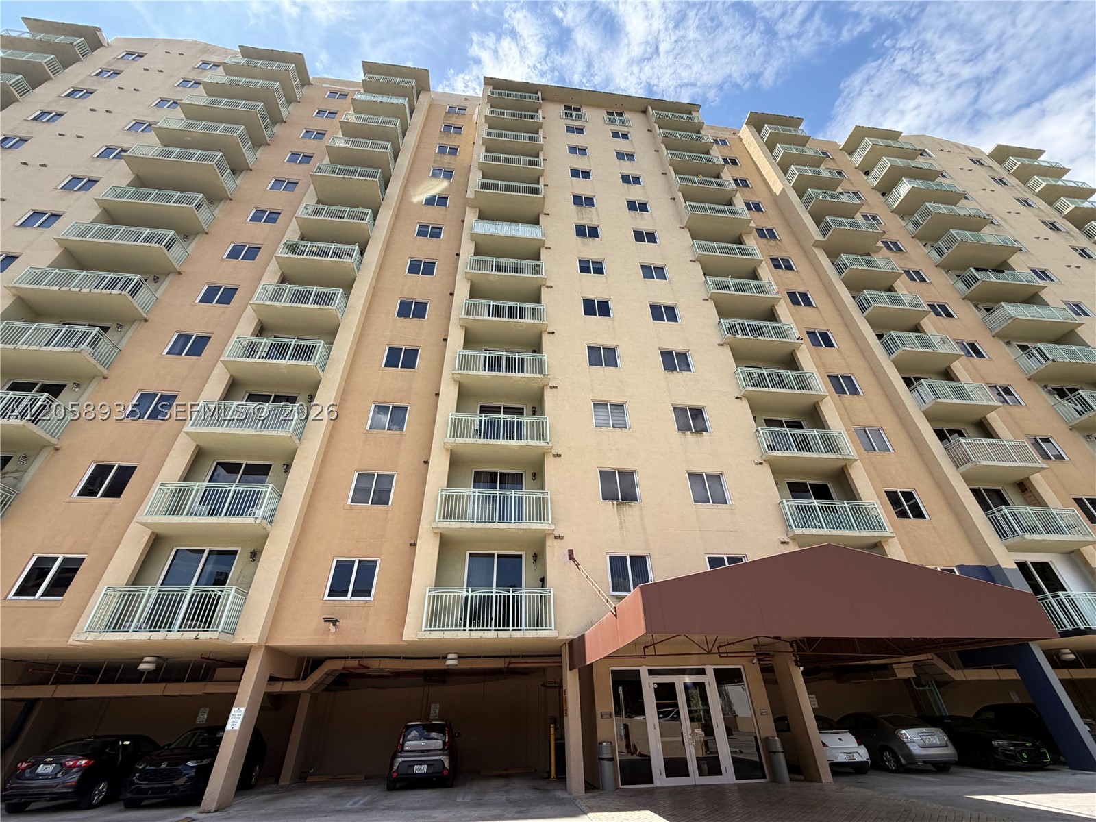3500 Coral Way 907 — photo