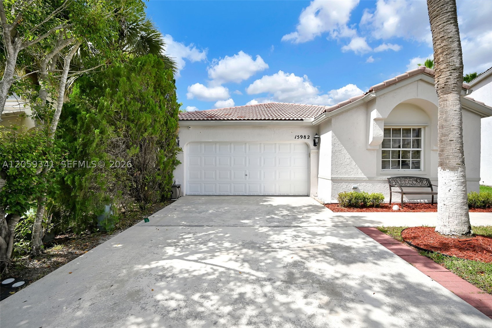 15982 NW 12th Ct — photo