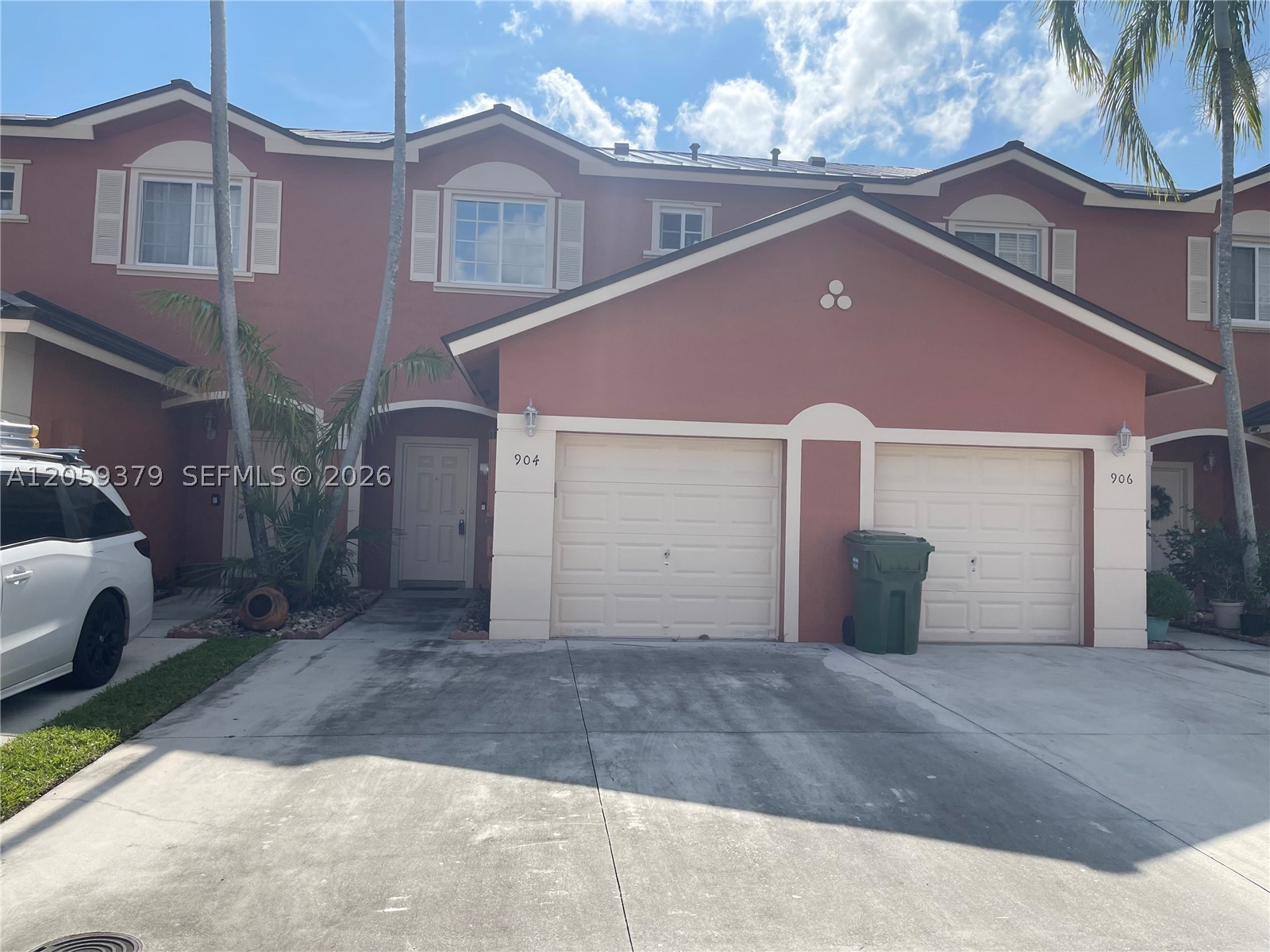 904 NW 100th Ave — photo