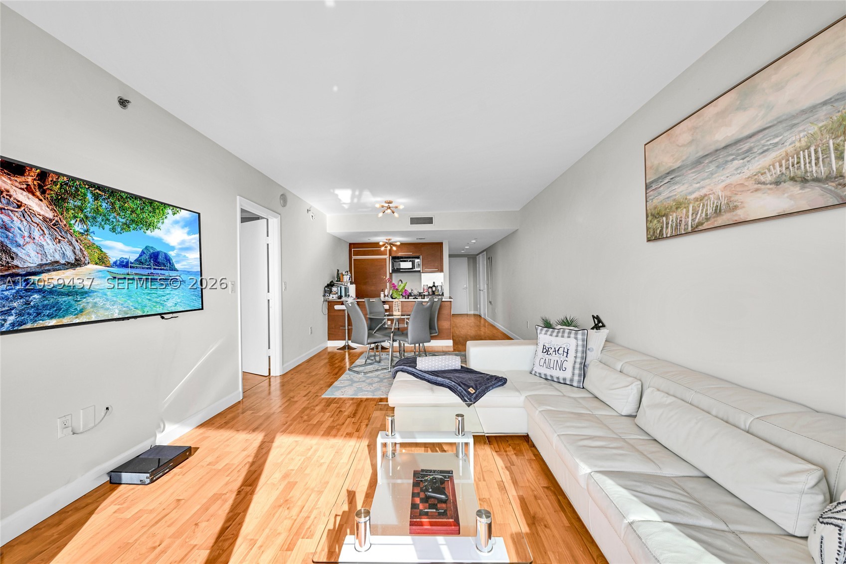 1850 S Ocean Dr 2709 — photo