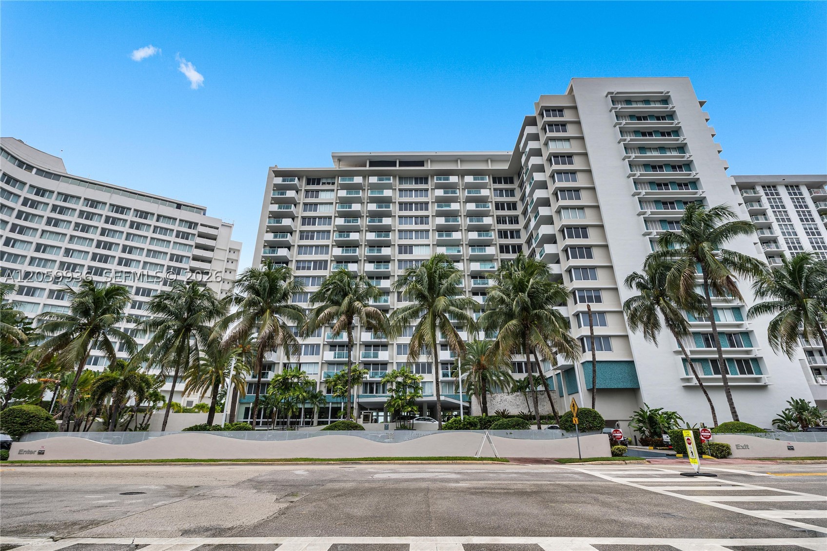 1200 West Ave 1419 — photo
