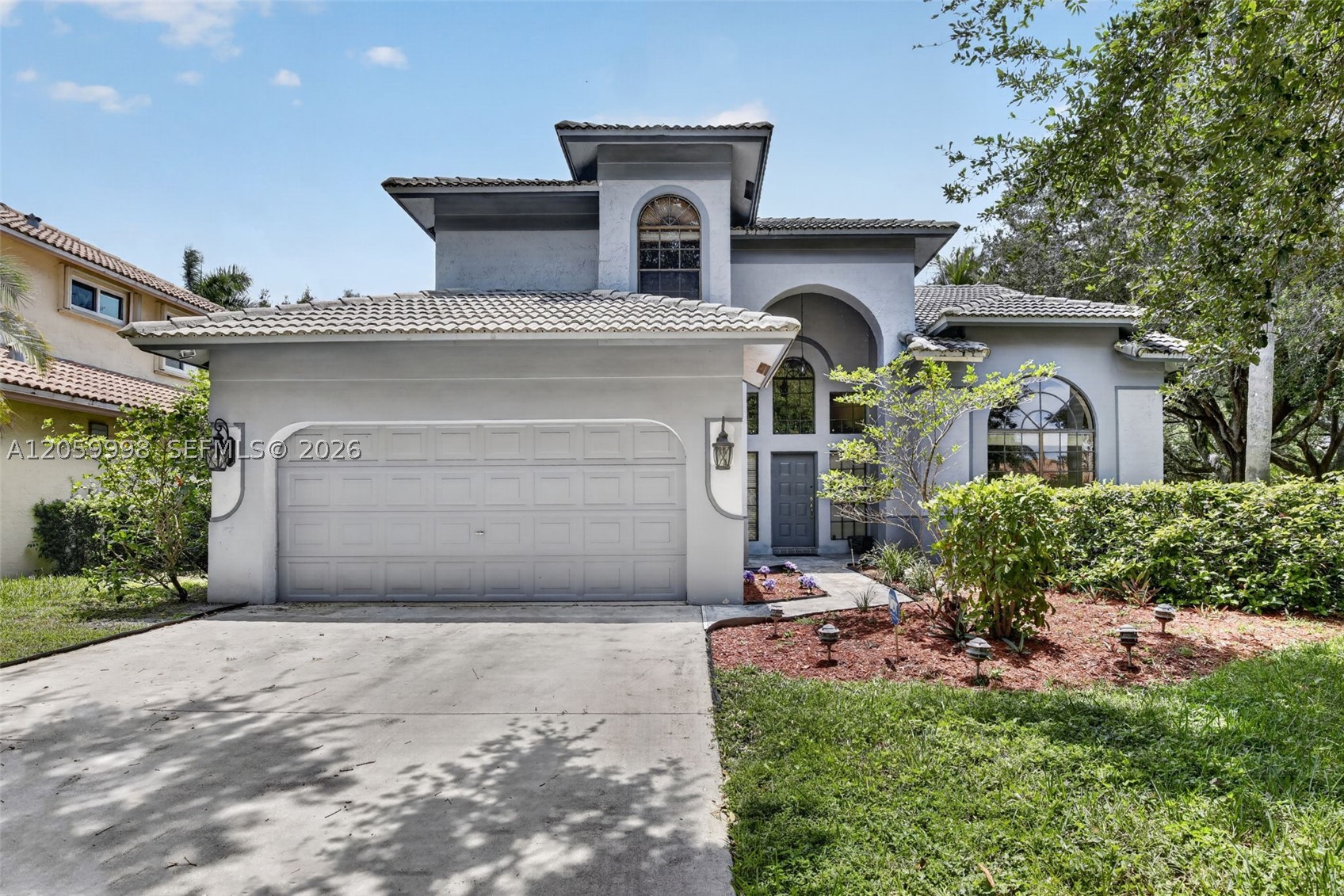 11584 Waterford Ct — photo