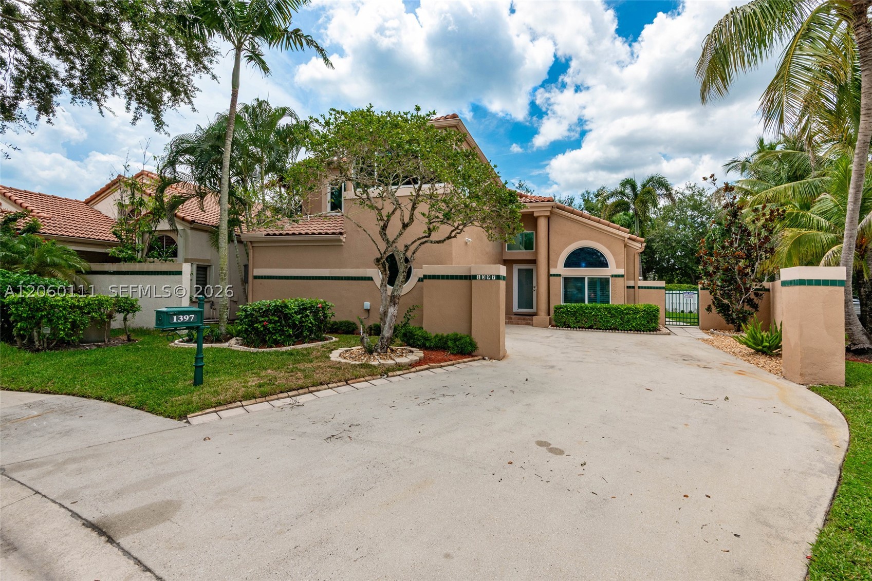 1397 Harbour Side Dr — photo