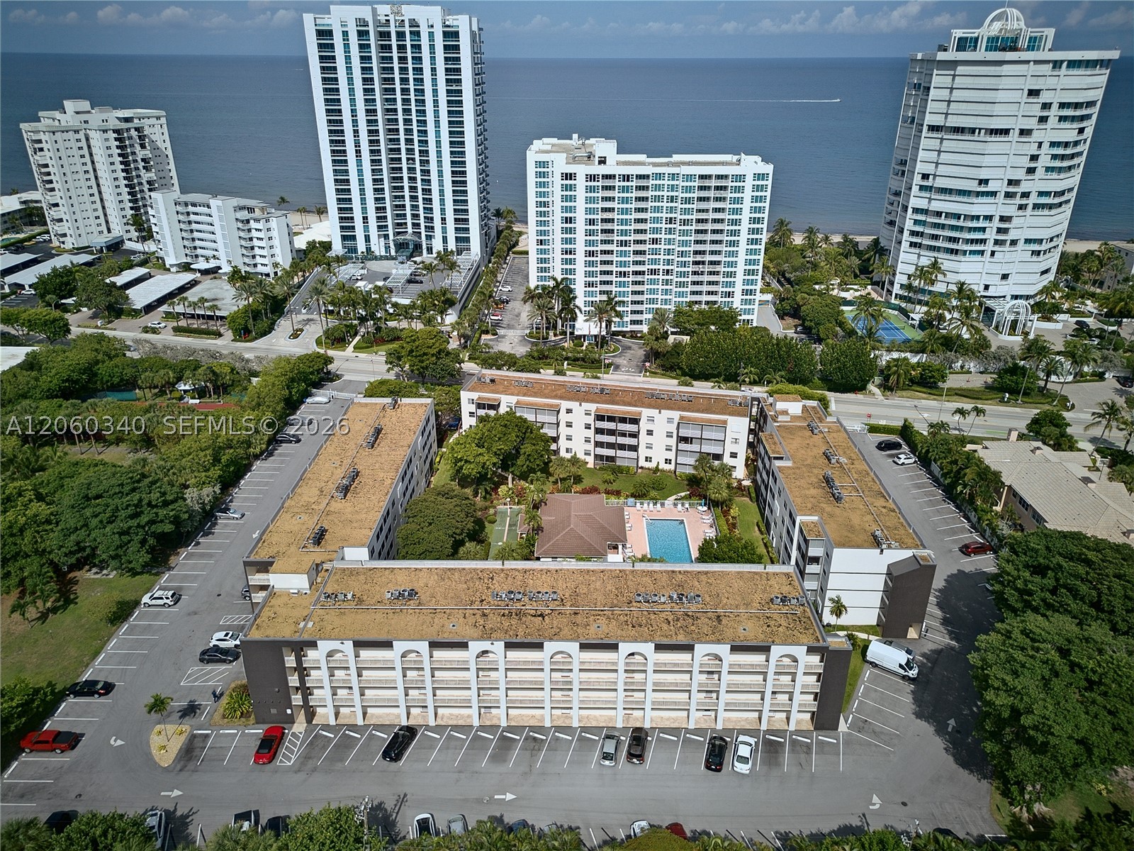 1541 S Ocean Blvd 313 — photo