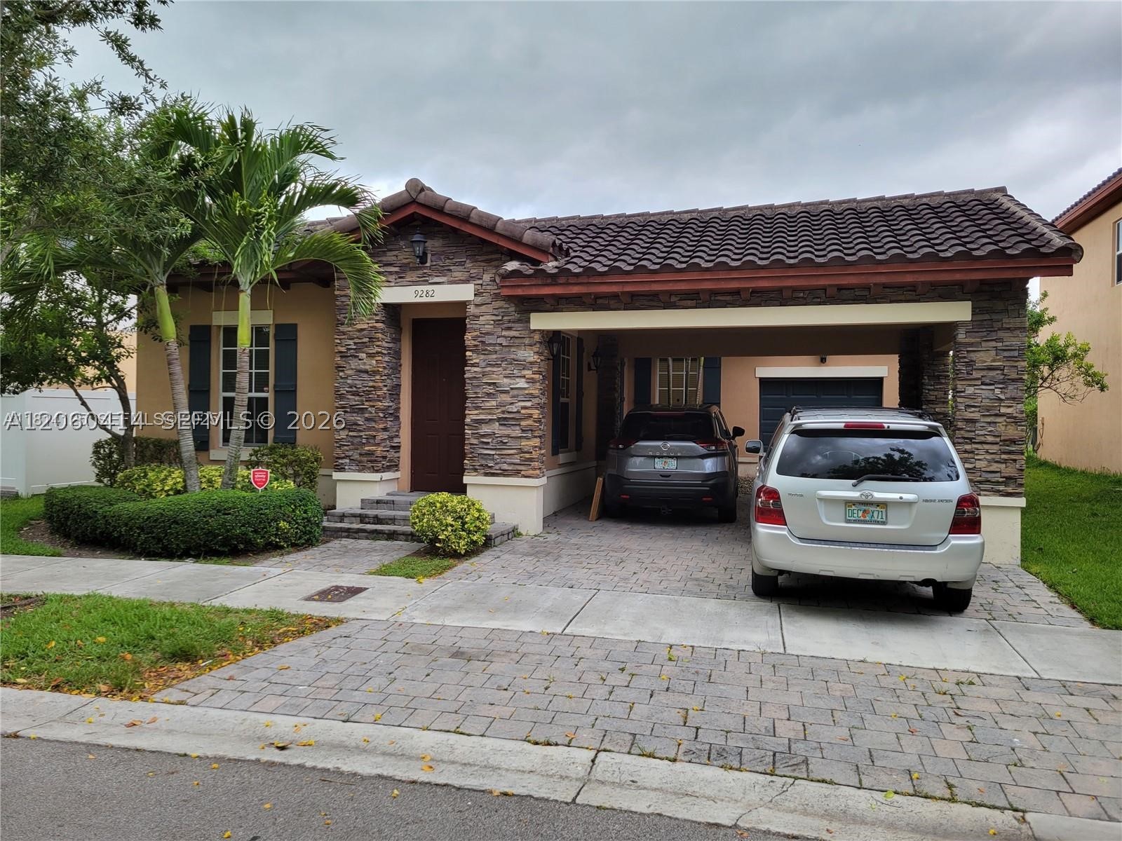 9282 SW 171st Ct — photo