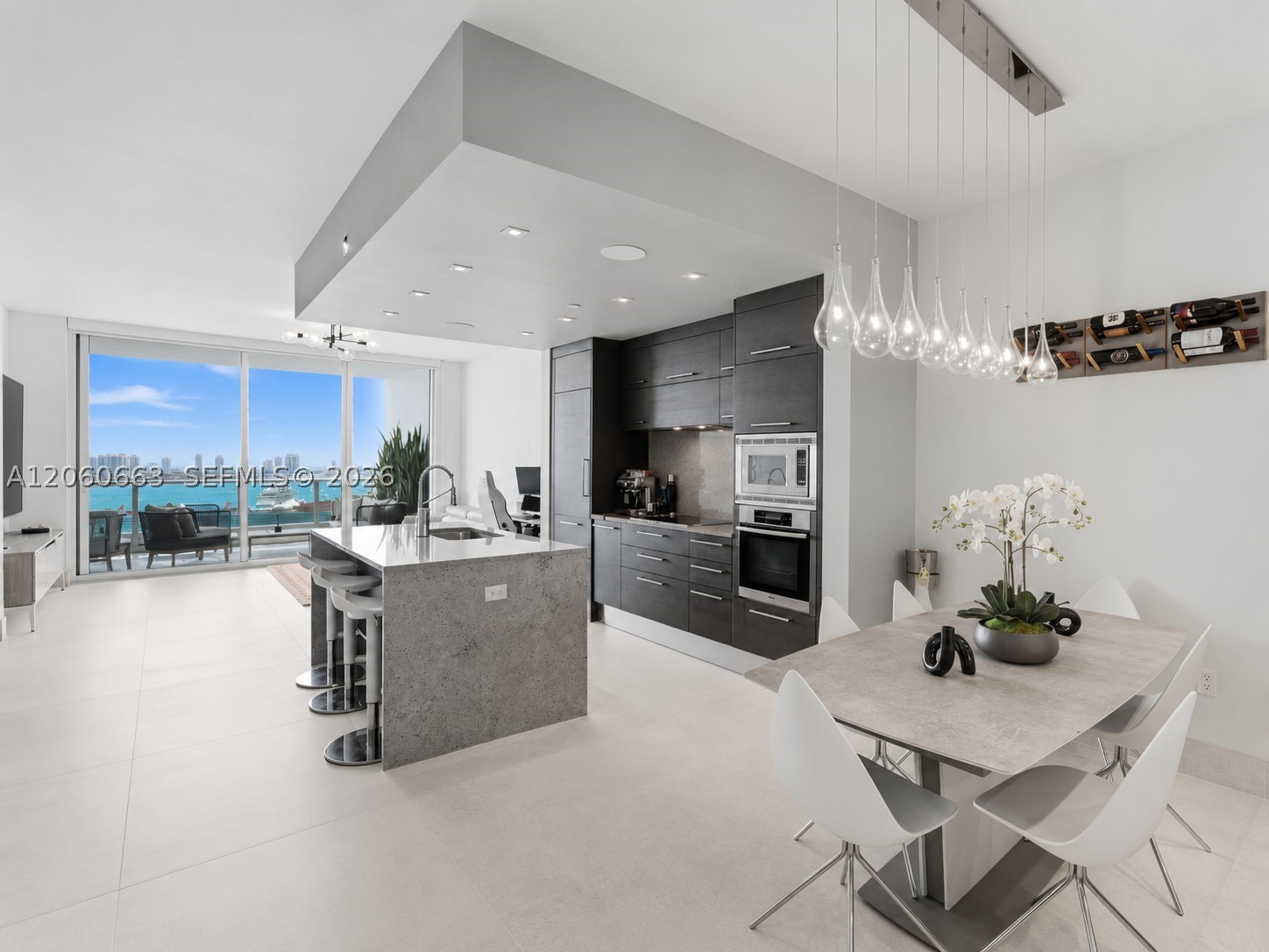 900 Biscayne Blvd 3607 — photo