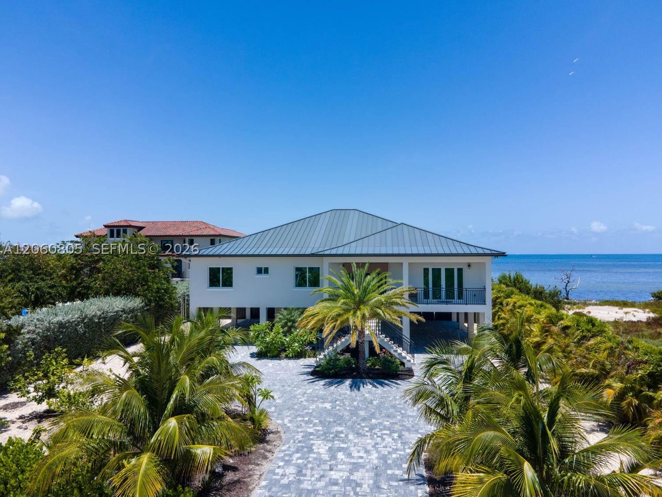 108 Sunrise Dr — photo