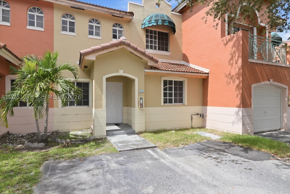 7245 NW 173rd Dr Unit 2505 — photo