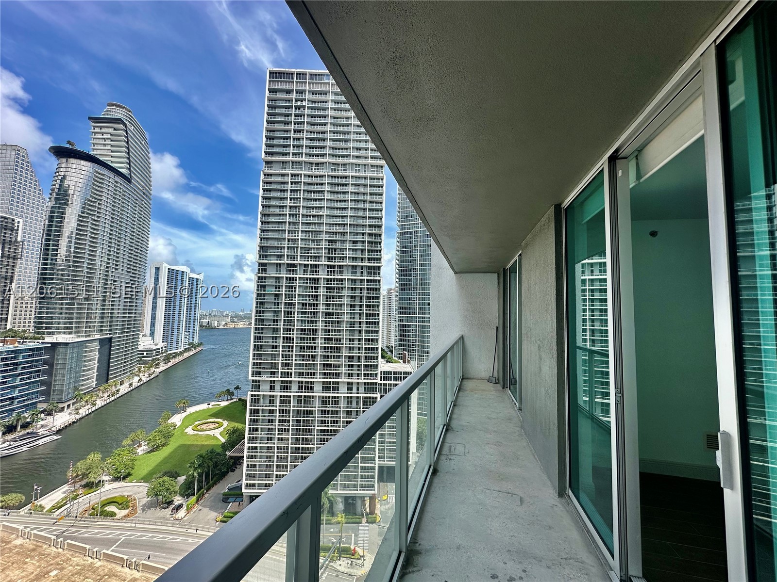 500 Brickell Ave 2407 — photo