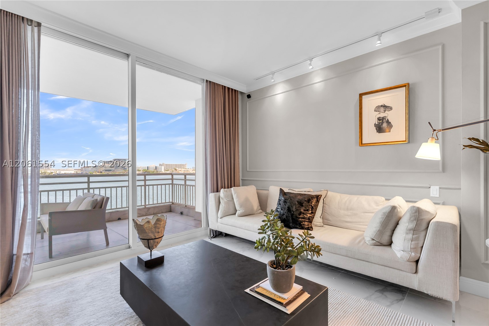 888 Brickell Key Dr 508 — photo