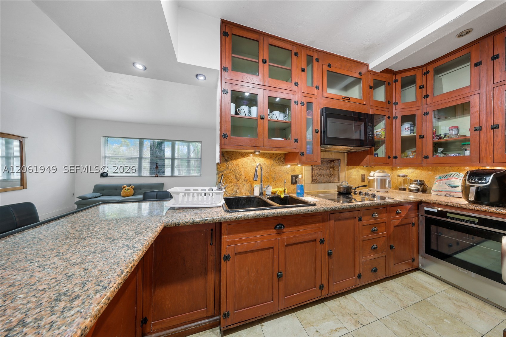 1289 Marseille Dr 45 — photo