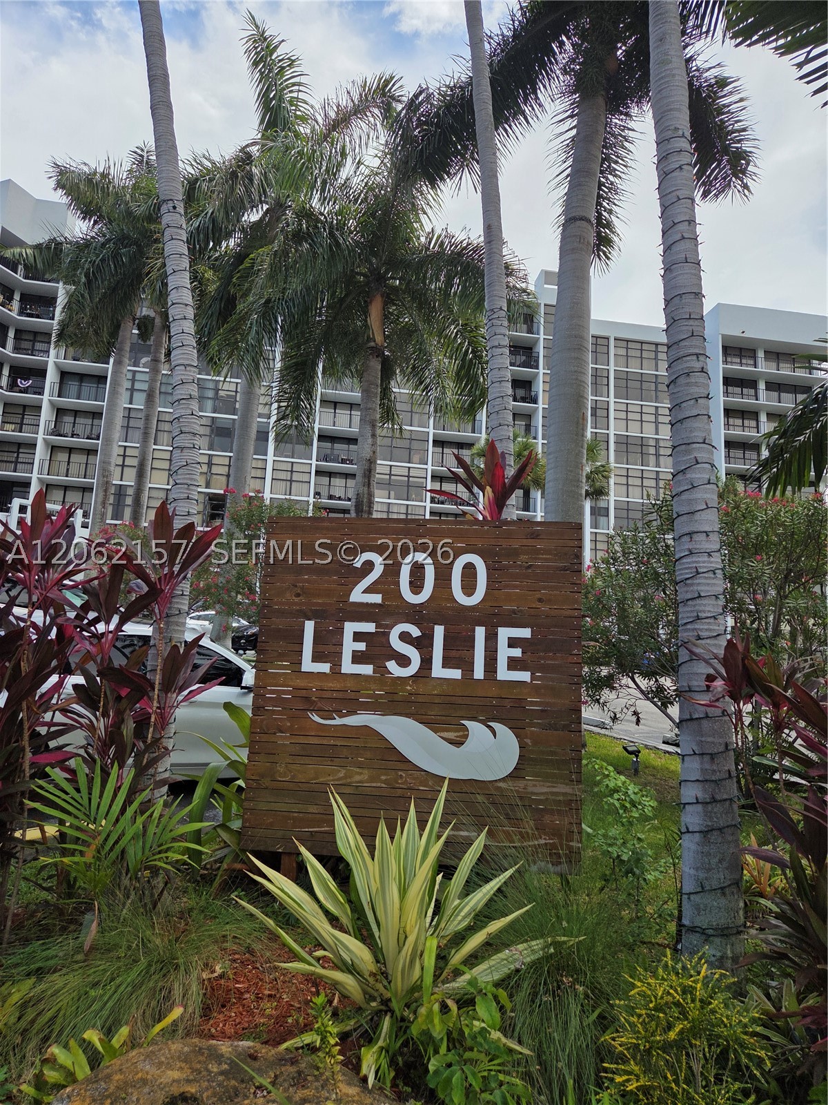 200 Leslie Dr 1029 — photo