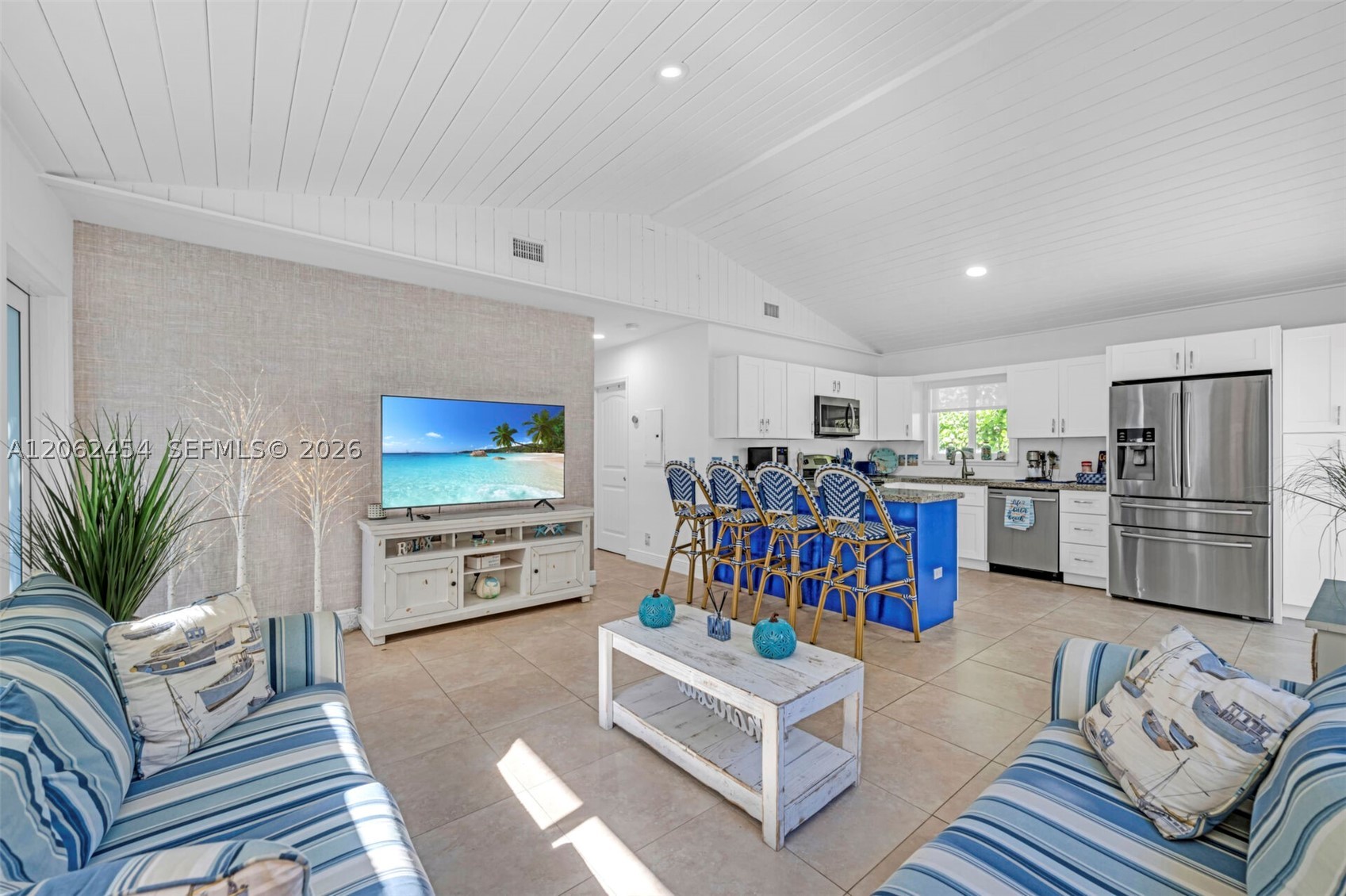 23 Susan St 23 — photo