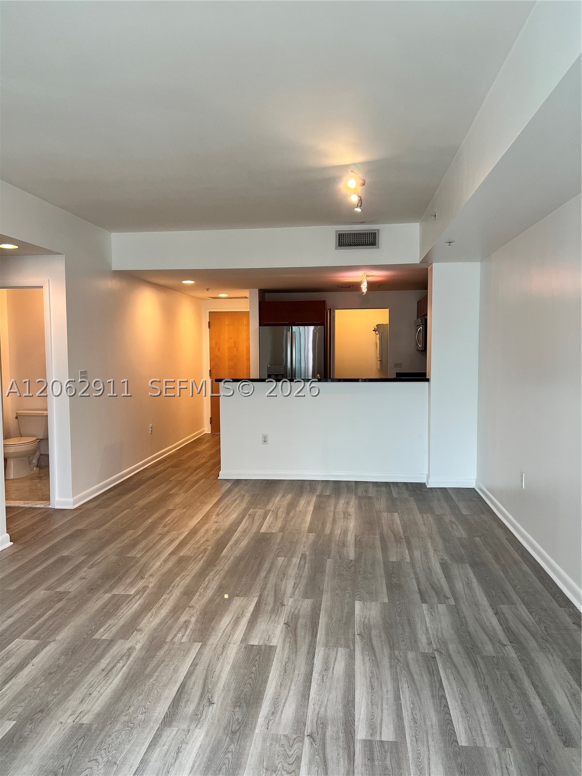 244 Biscayne Blvd 2609 — photo
