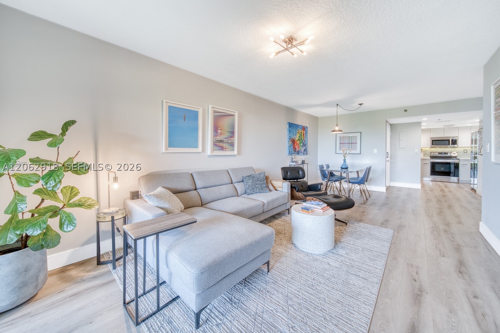 1650 Coral Way 510 — photo