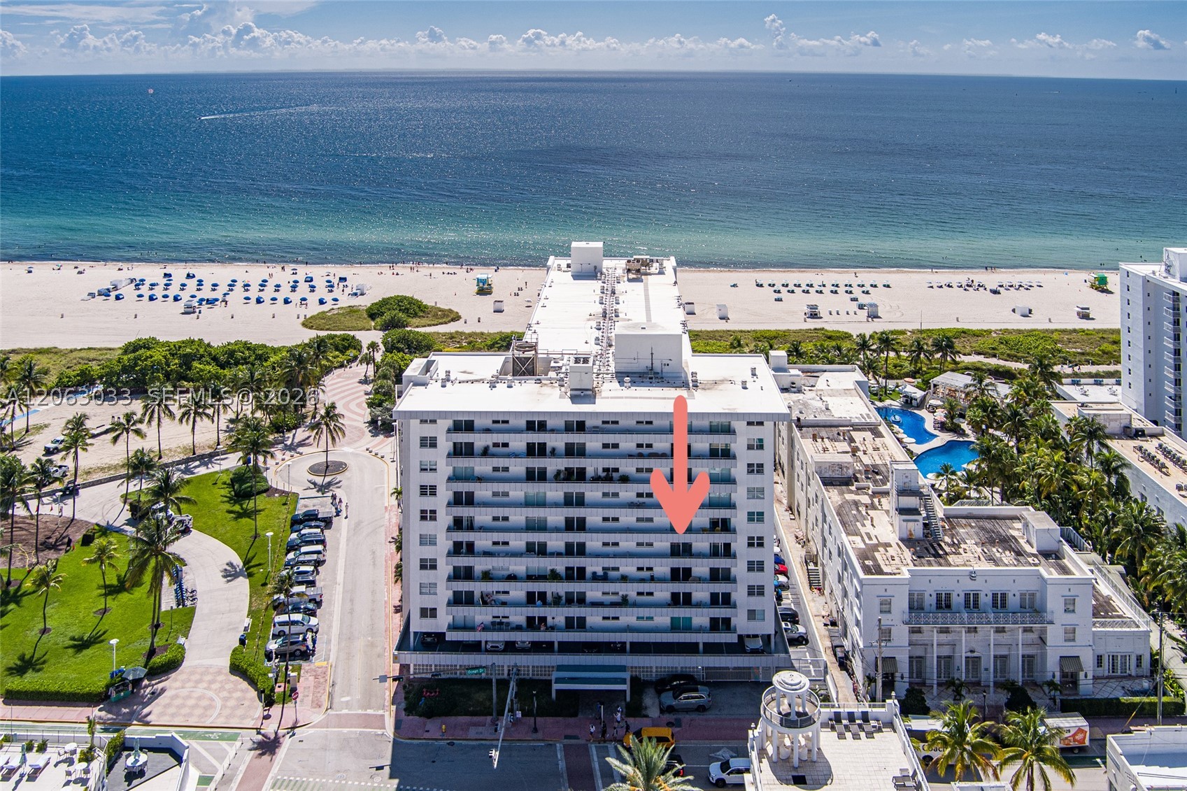 465 Ocean Dr 604 — photo