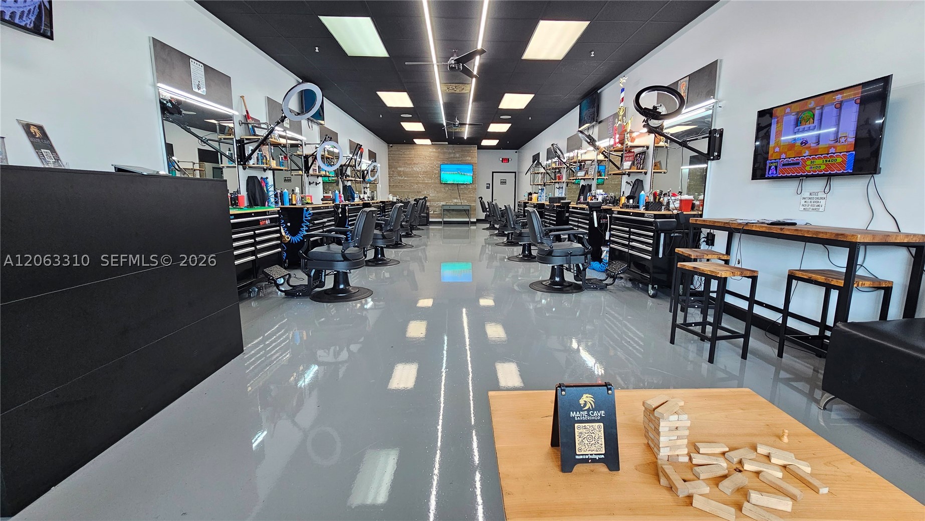 Well Established Barber Shop in West Kendall — photo