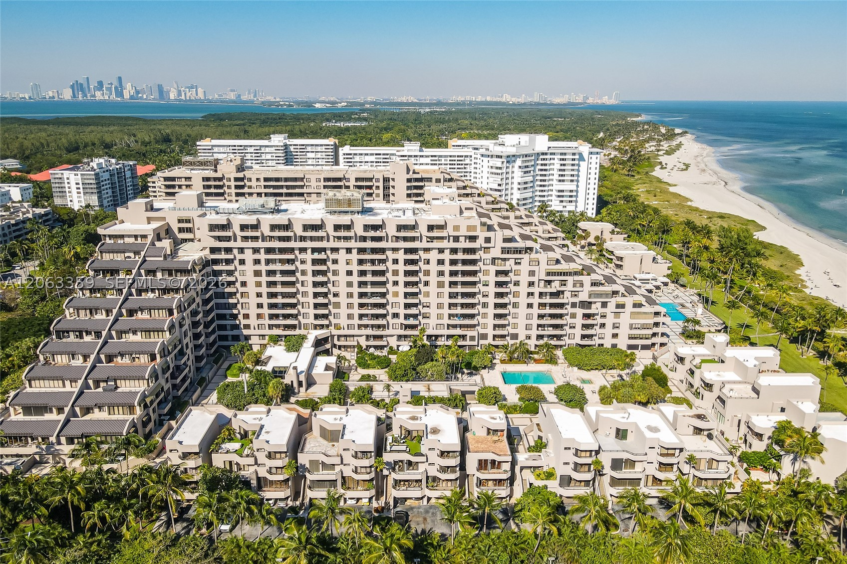 201 Crandon Blvd 530 — photo