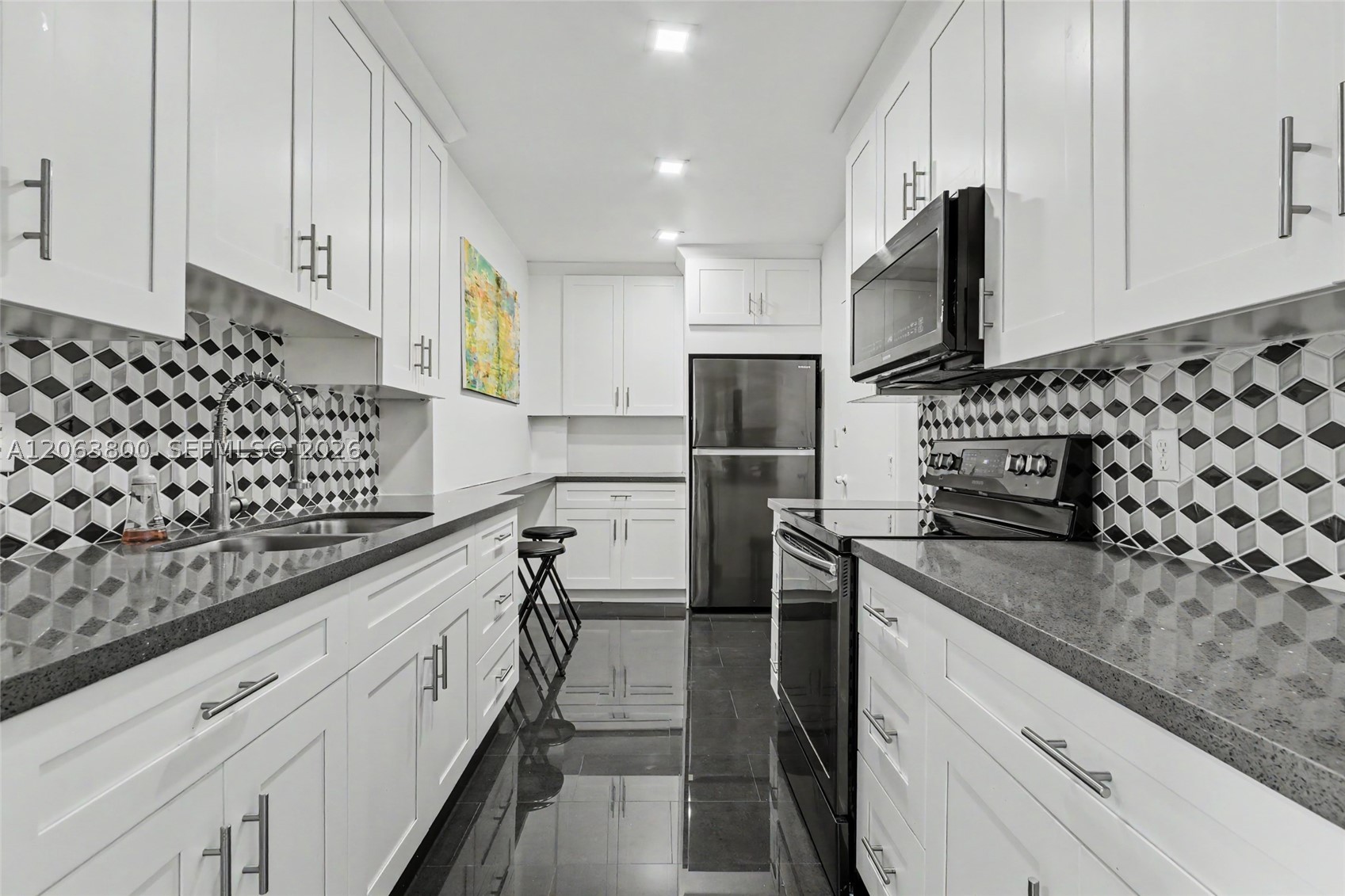 4400 Hillcrest Dr 1005a — photo