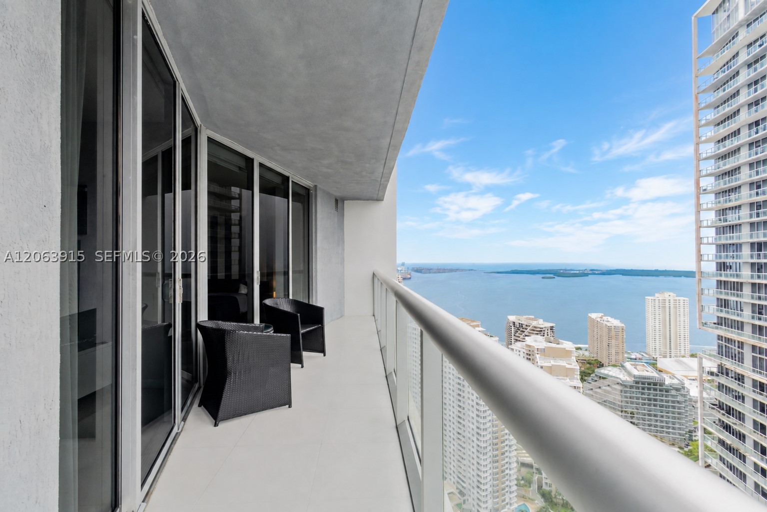 475 Brickell Ave 4511 — photo