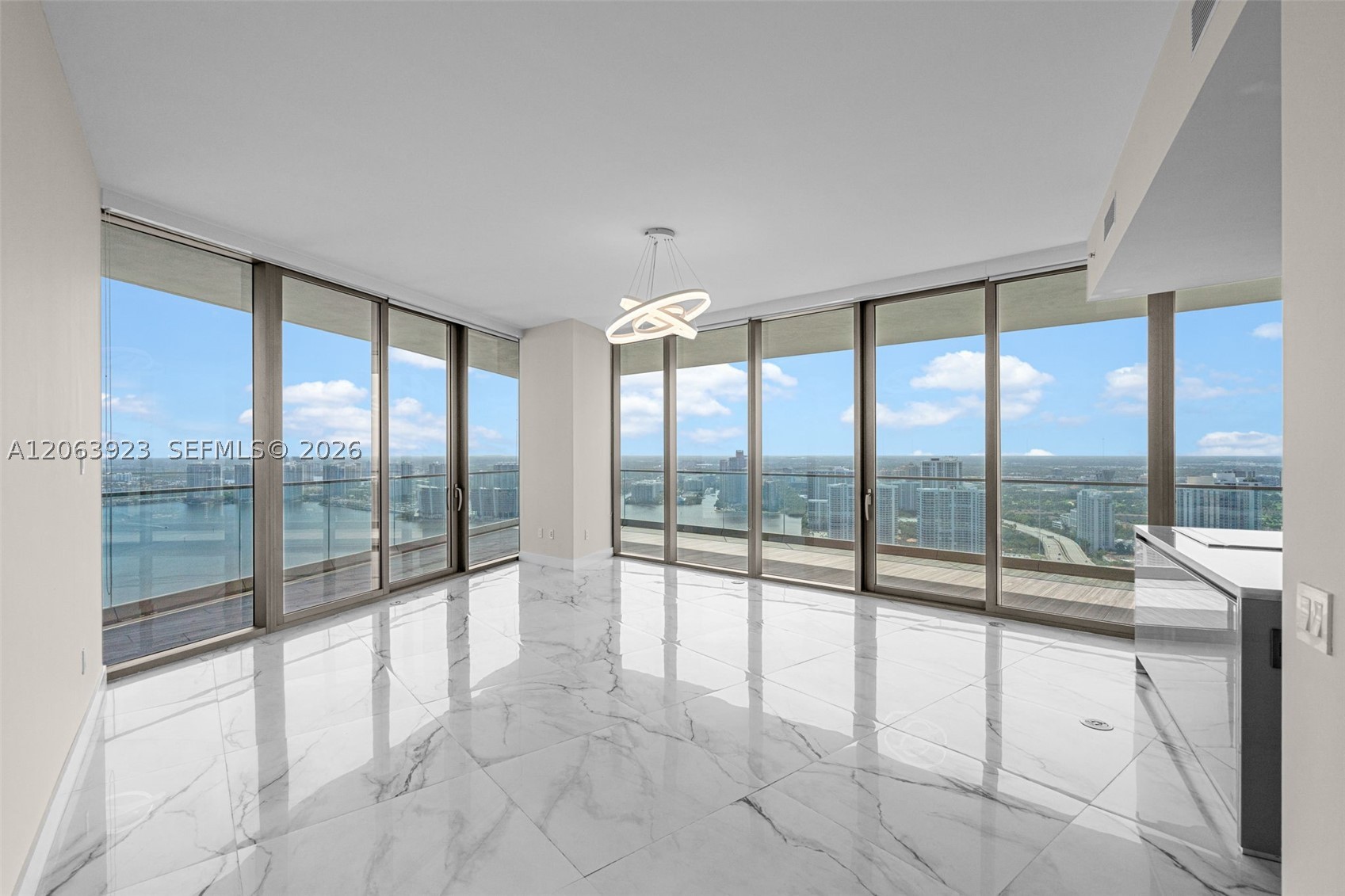 18975 Collins Ave 3605 — photo