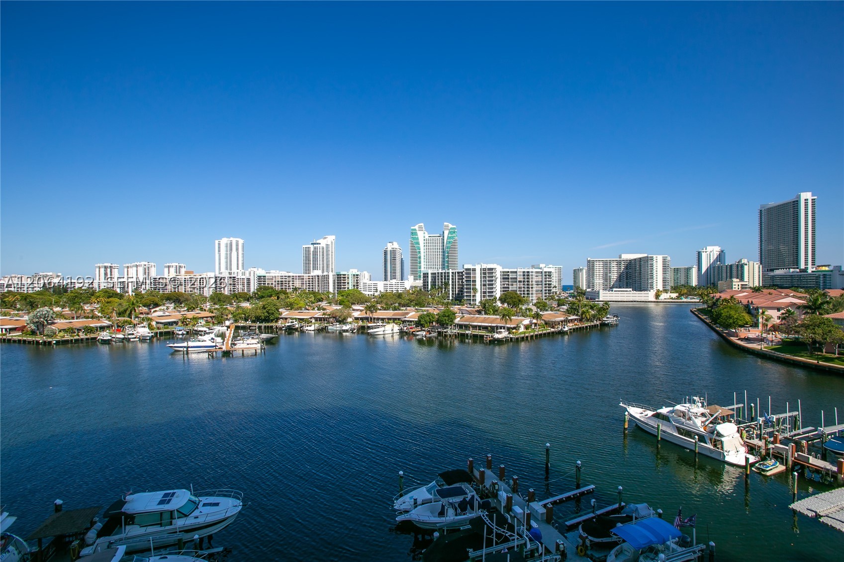300 Three Islands Blvd 406 — photo