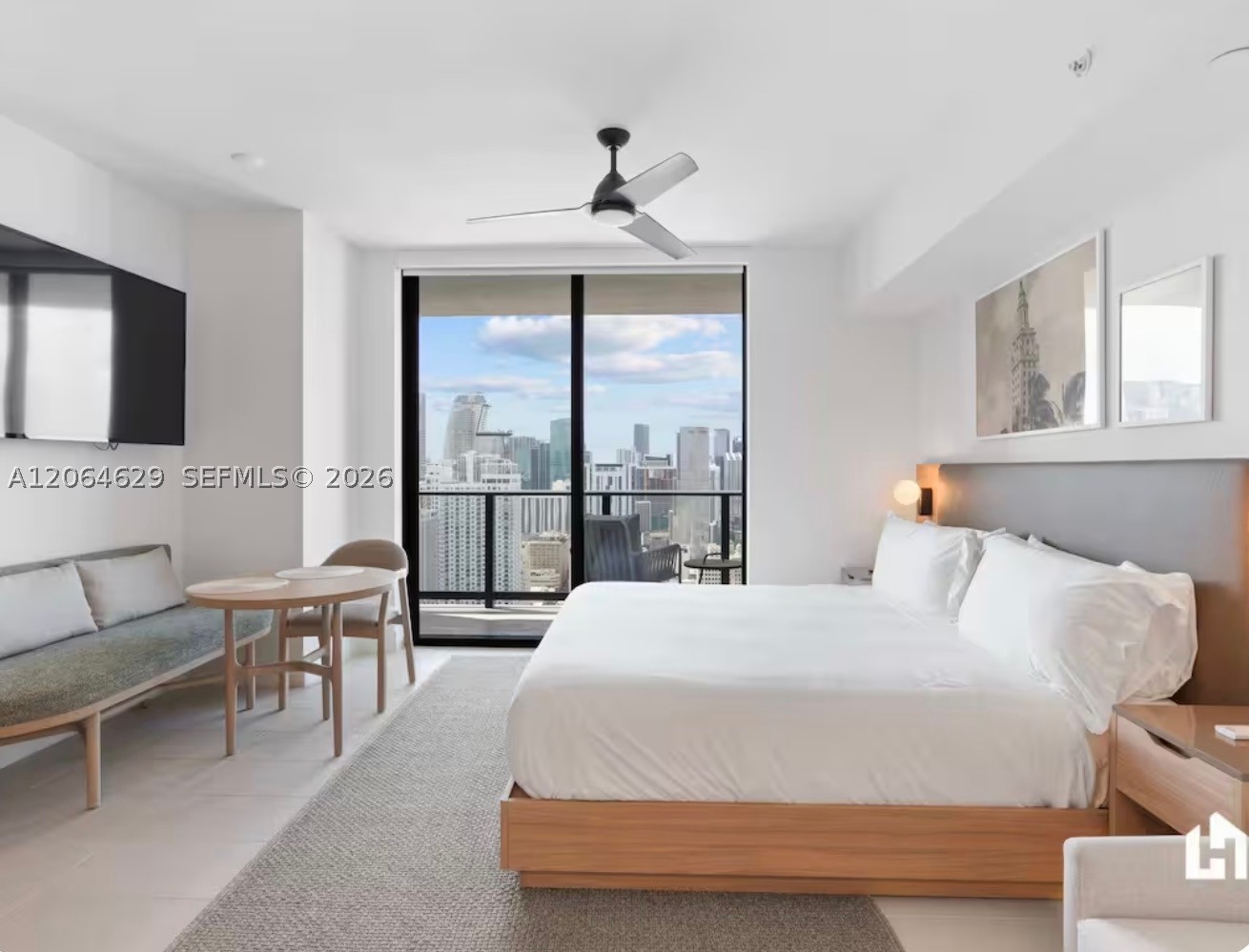 159 NE 6th St 3506 — photo