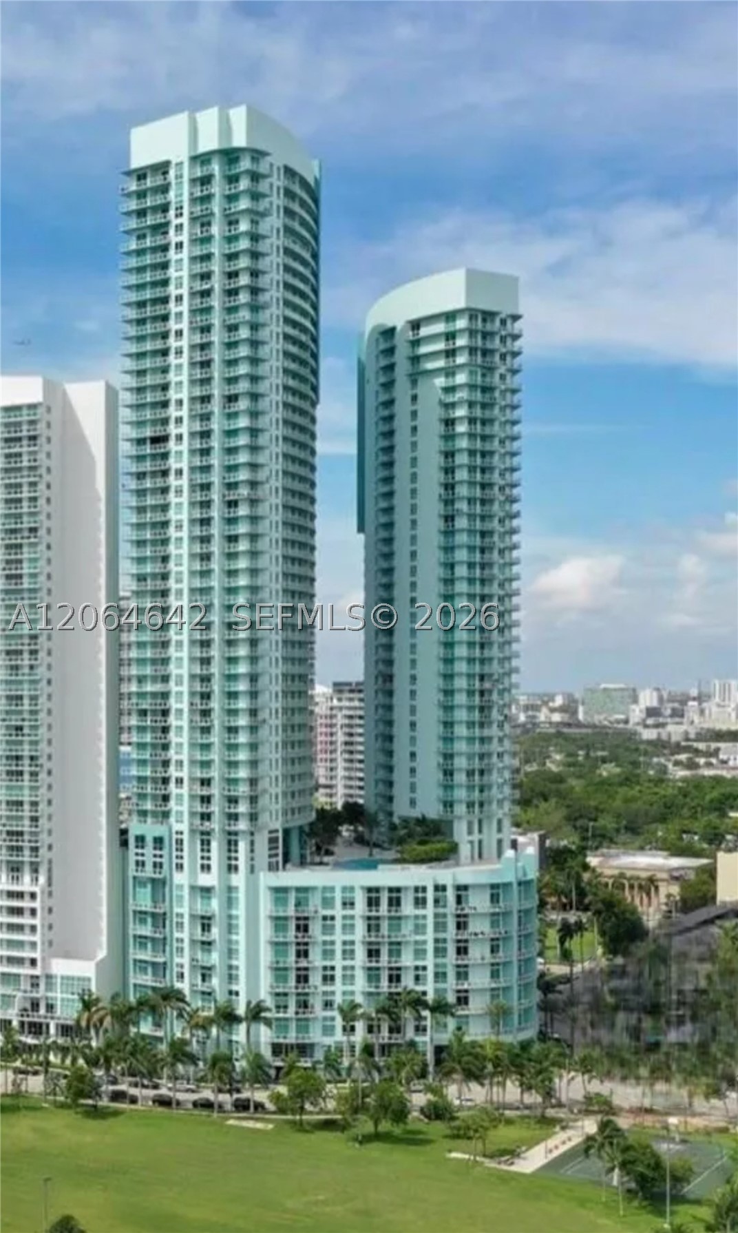 1900 N Bayshore Dr Unit 512 — photo