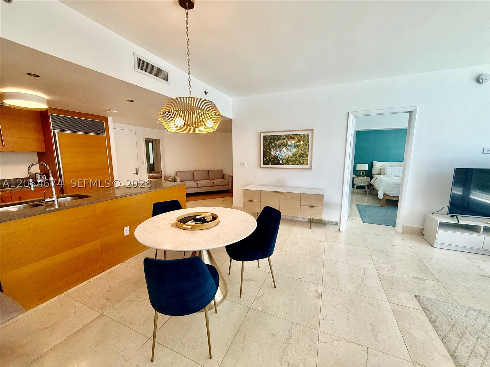 475 Brickell Ave 1609 — photo