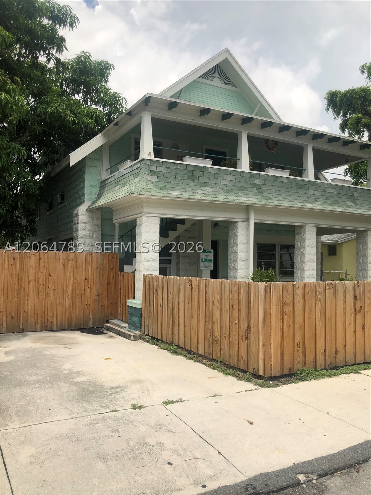 605 S J St 2 — photo