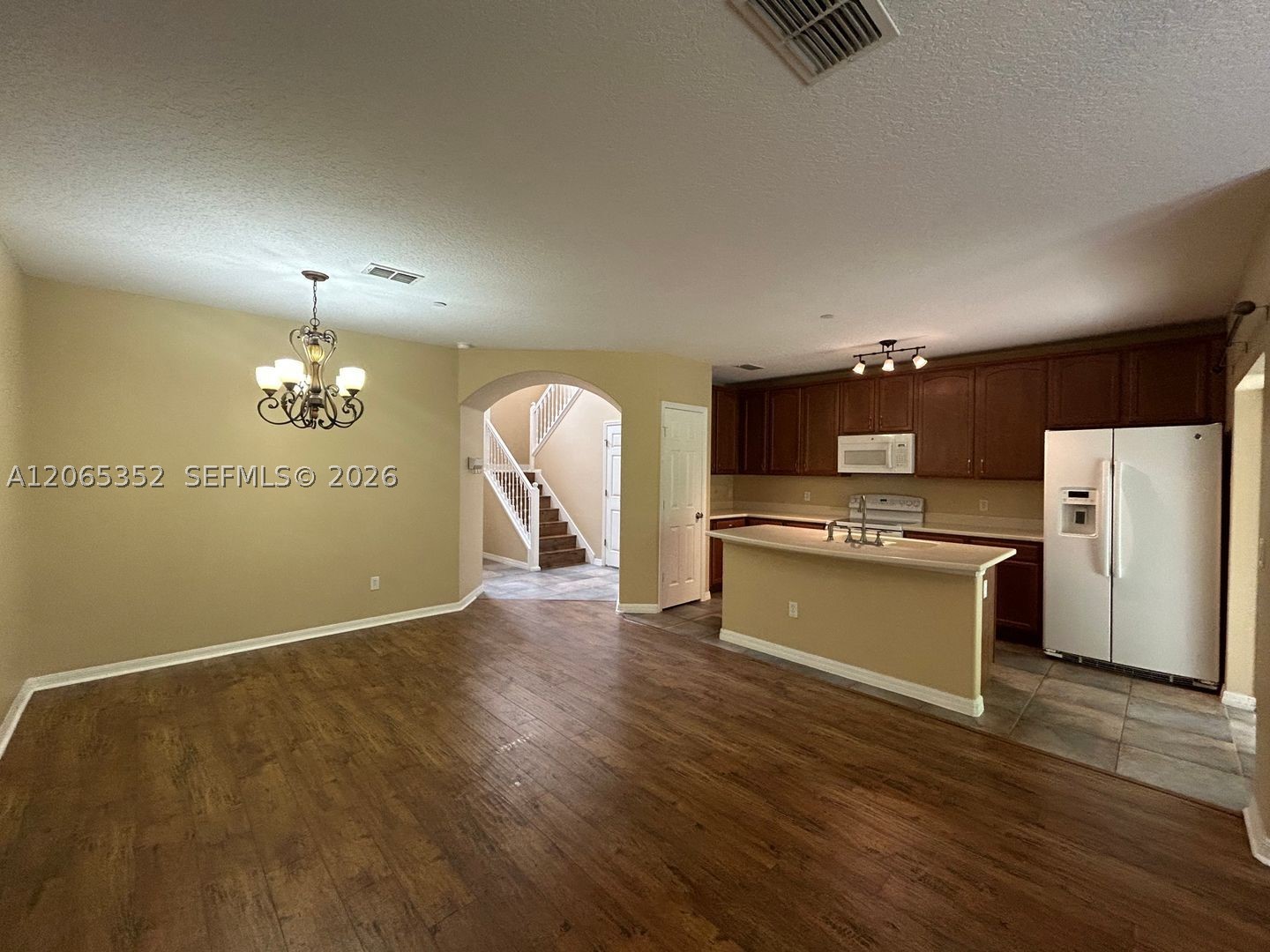 6018 Tivoli Gardens Blvd — photo
