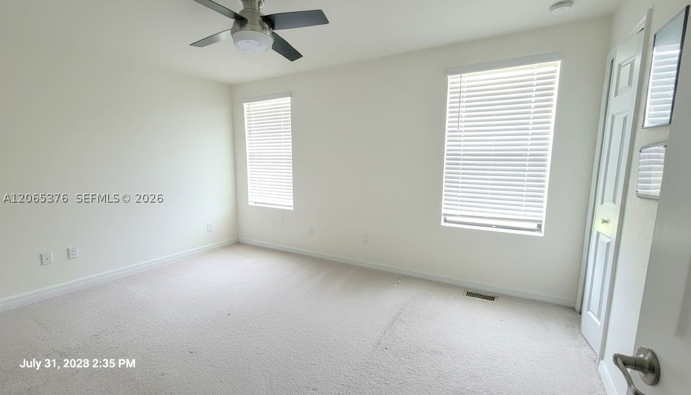 Home in Fort Myers, FL 33905 — photo 3