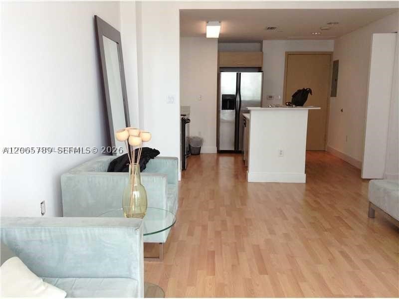 350 NE 24th St 1108 — photo