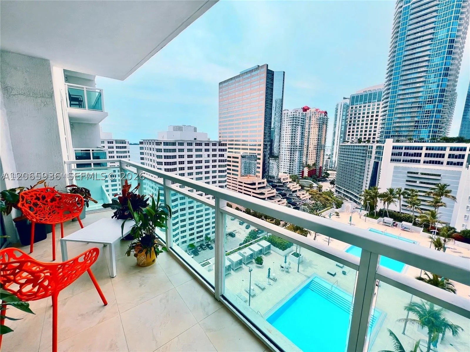 950 Brickell Bay Dr 1807 — photo