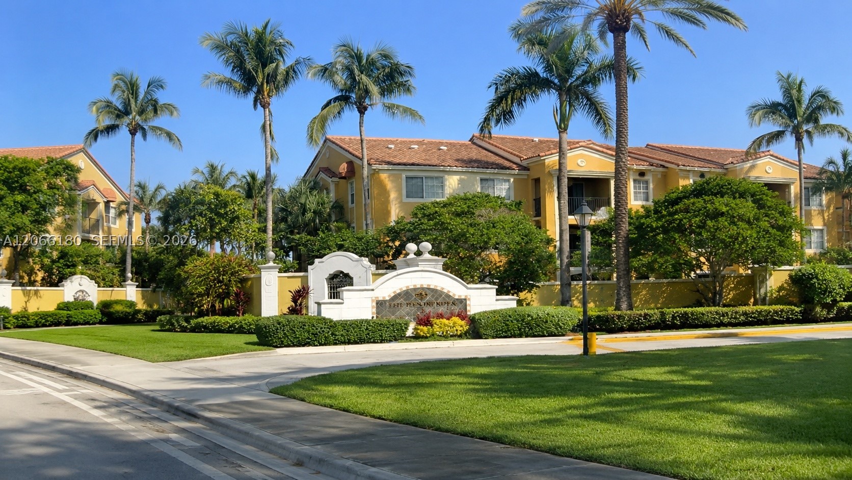 2440 E Preserve Way 303 — photo