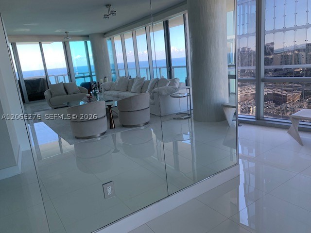 17121 Collins Ave Unit 2808 — photo