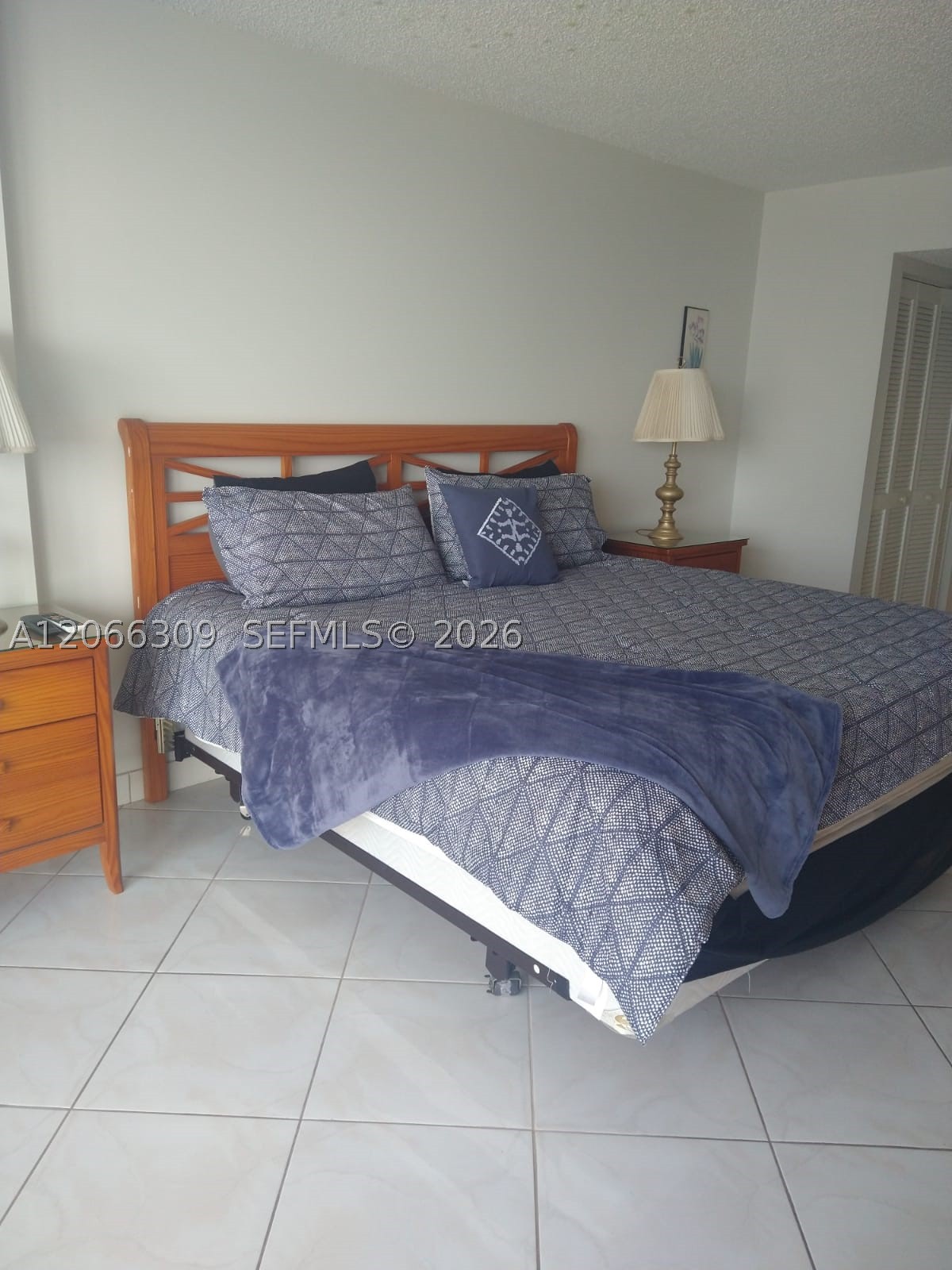 9341 Collins Ave 303 — photo