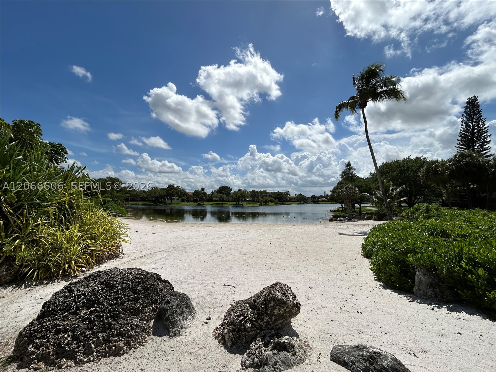 9702 Hammocks Blvd 203 — photo
