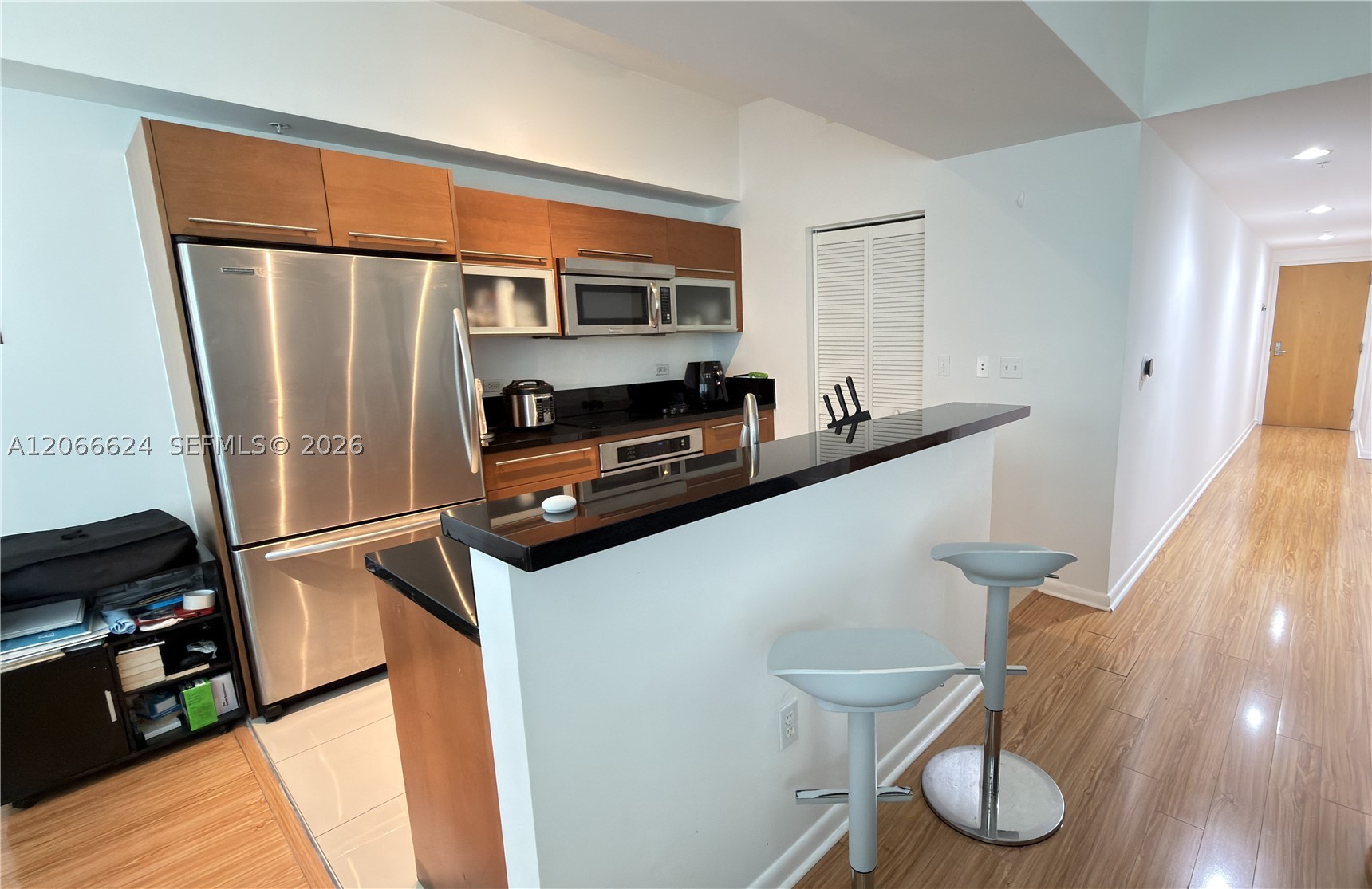 244 Biscayne Blvd 808 — photo