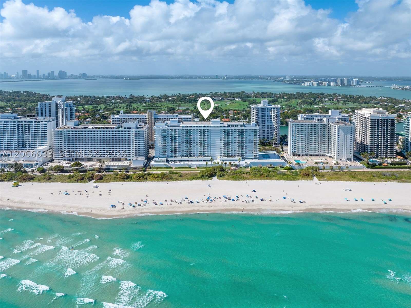 5601 Collins Ave Ph-14 — photo