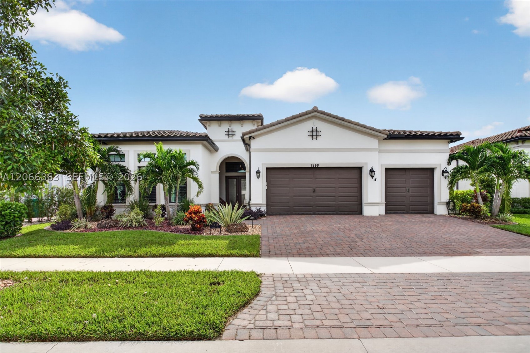 7848 Liberty Way — photo